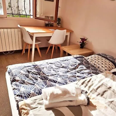 A Proximite De La Gare Du Rer B Le Guichet ,paris Saclay Apartment